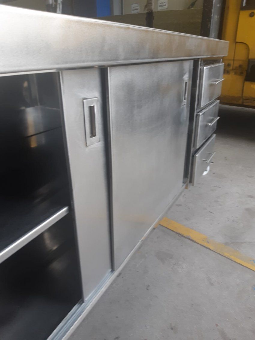 Muebles acero inoxidable